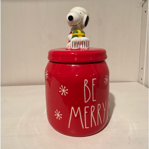 Rae Dunn snoopy Christmas jar - Picture 1 of 4